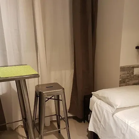 Warrest - Short Rent Apartments Milan Exterior photo