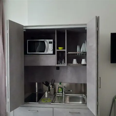 Warrest - Short Rent Apartments Milan Exterior photo